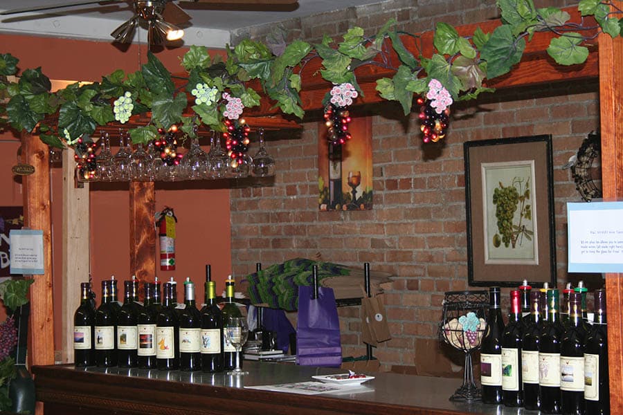 Custom Wines cmc 2 1028 B & C Winery cmc 2 1028